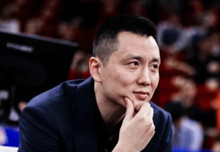 爱游戏最新版APP湖人队季后赛出局，主帅宣布引咎辞职，日期手机我的只有以后.的简单介绍